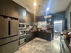 Hillview Villas (D23), Semi-Detached #524499571